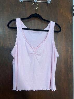 Pink tank top